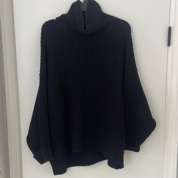 Free People Oversized Chunky Knit Swim Too Deep Sweater - Picture 4 of 12